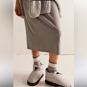 Free People Pillow Talk Snow Booties Size 42